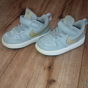 Nike Gold and Gray Sneakers with Padded Ankle Collar